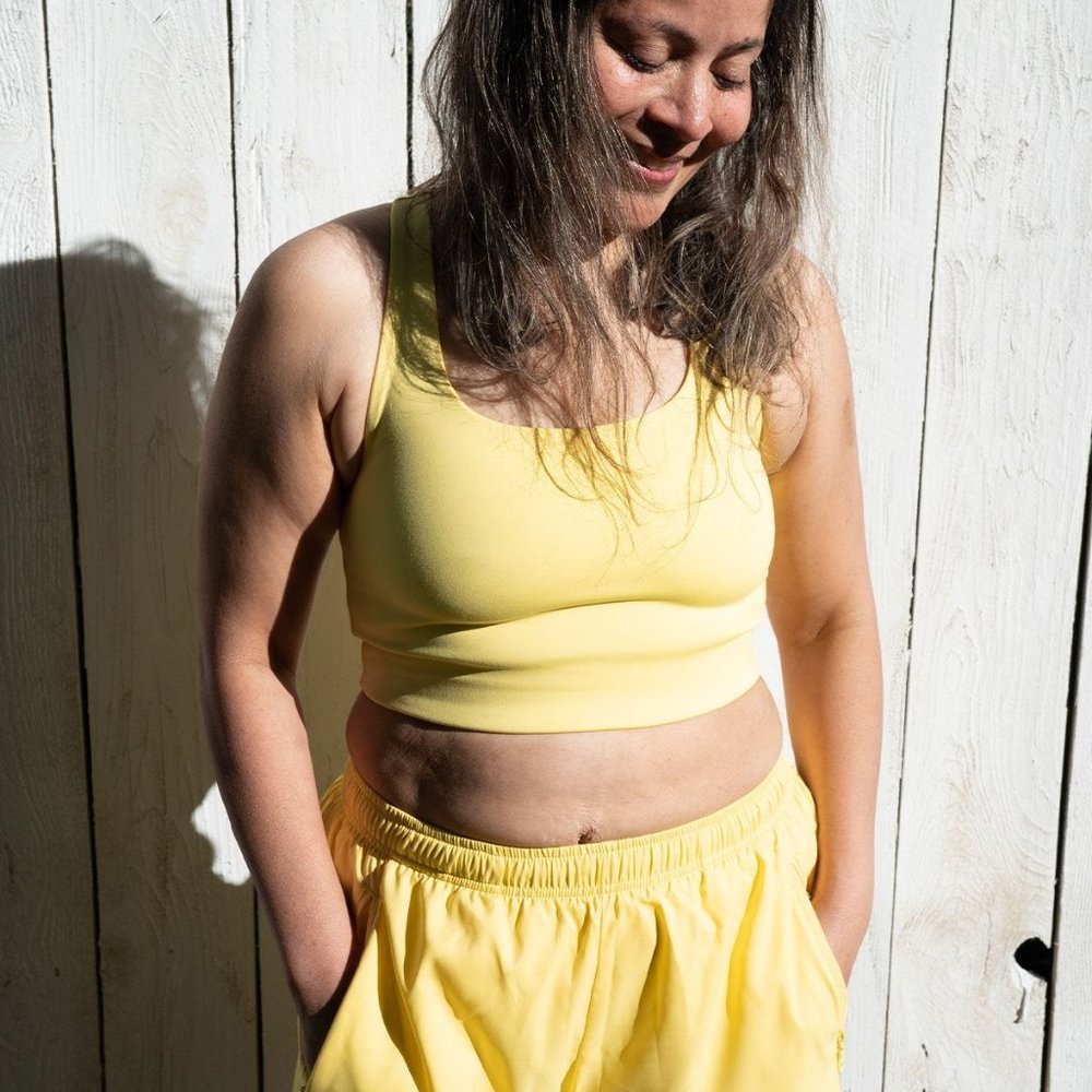 Girlfriend Collective Gazelle Shorts in Lemon - M